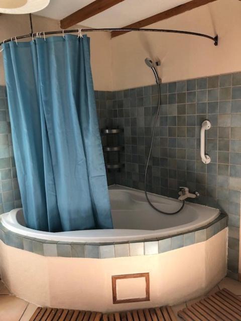 Campagne De Pre Grand Bed & Breakfast Saint-Étienne-les-Orgues Екстериор снимка