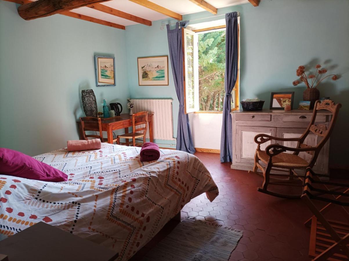 Campagne De Pre Grand Bed & Breakfast Saint-Étienne-les-Orgues Екстериор снимка